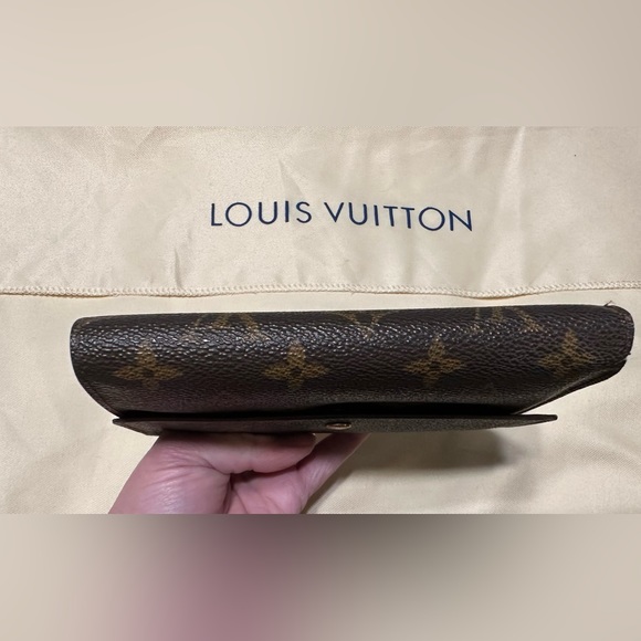 Louis Vitton Wallet and ID holder - Picture 4 of 16